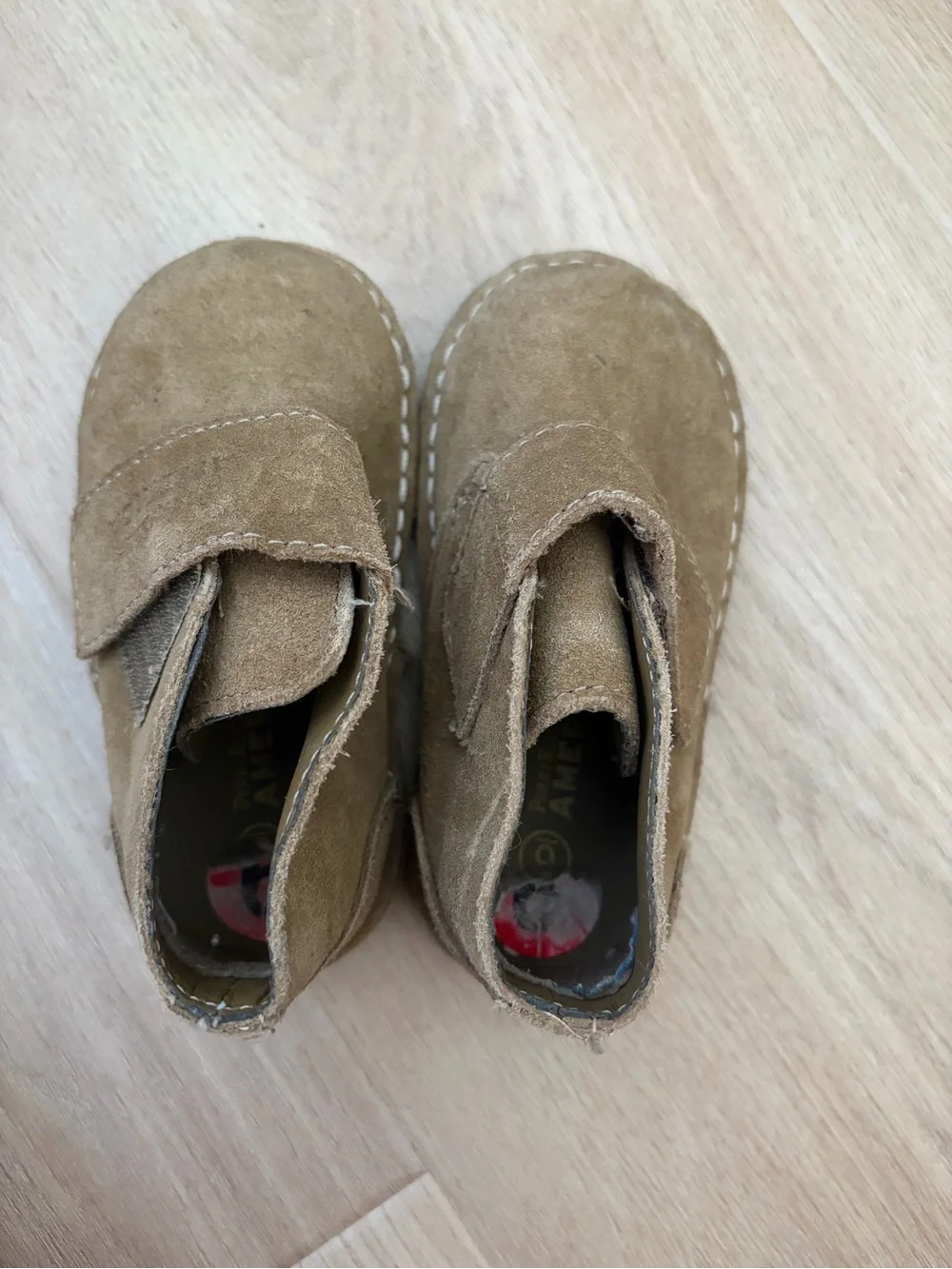 Perry Ellis Kids Suede Hook-and-Loop Boots in Tan